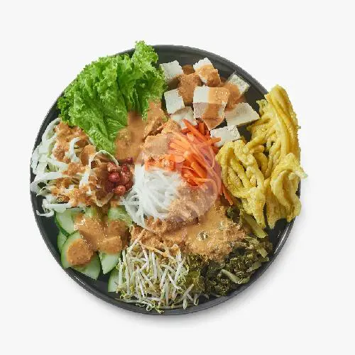 Asinan Sayur Betawi — Sawi asin, tauge, dan tahu dengan kuah kacang khas Betawi.