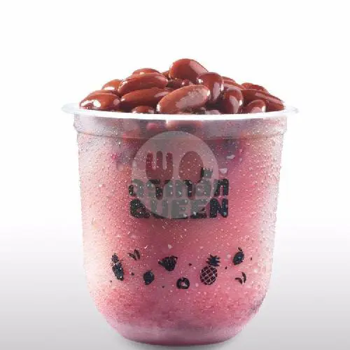 Es Kachang — Es serut dengan kacang merah, jelly, dan sirup. Nostalgia dalam satu cup.